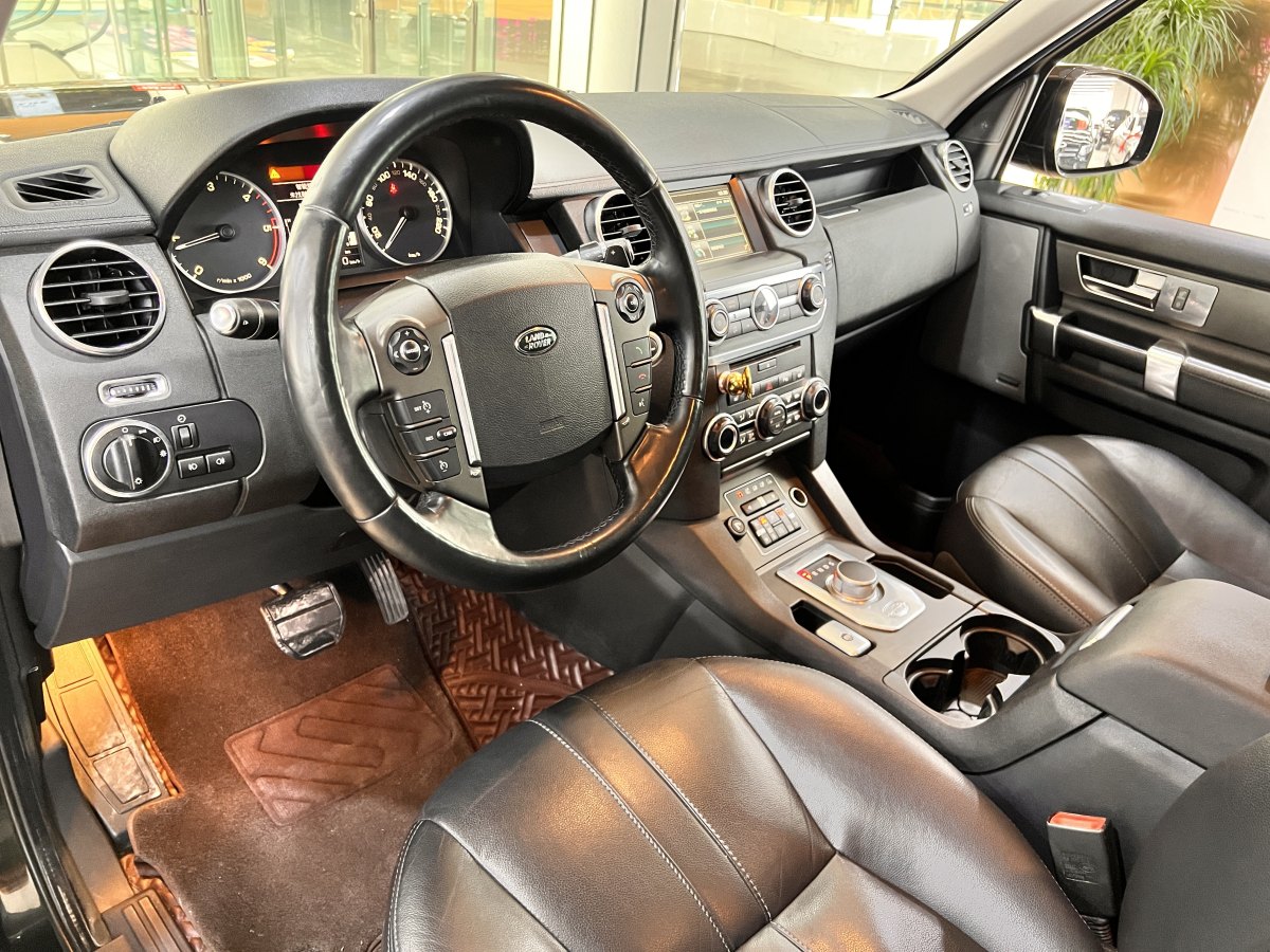 路虎 發(fā)現(xiàn)  2014款 3.0 SDV6 HSE 柴油版圖片
