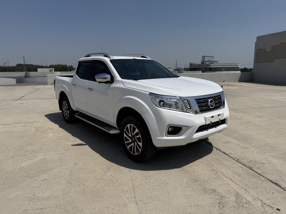 日產(chǎn) 納瓦拉  2021款 2.5L自動四驅(qū)尊貴型QR25圖片
