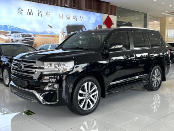 丰田 兰德酷路泽  2018款 5.7L VX-R 12气 底升(中东版)