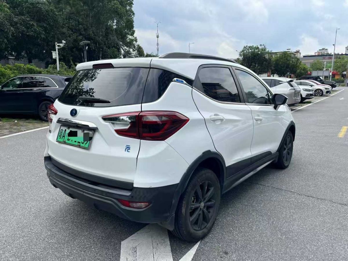 比亞迪 元新能源  2018款 EV360 智聯(lián)創(chuàng)酷型圖片