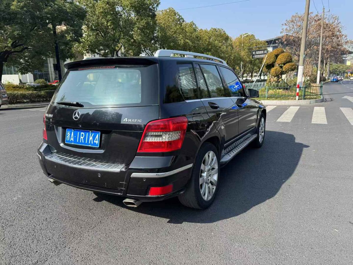 奔馳 奔馳GLK級(jí)  2010款 GLK 300 4MATIC 時(shí)尚型圖片