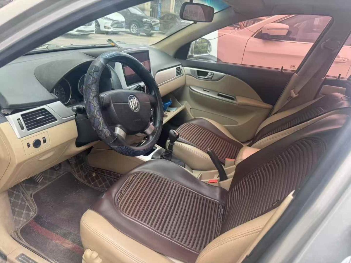 奔馳 奔馳GLK級  2013款 GLK 300 4MATIC 動感天窗型圖片
