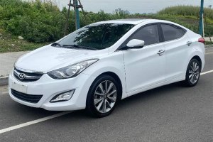 朗動 現(xiàn)代 1.6L 自動領(lǐng)先型