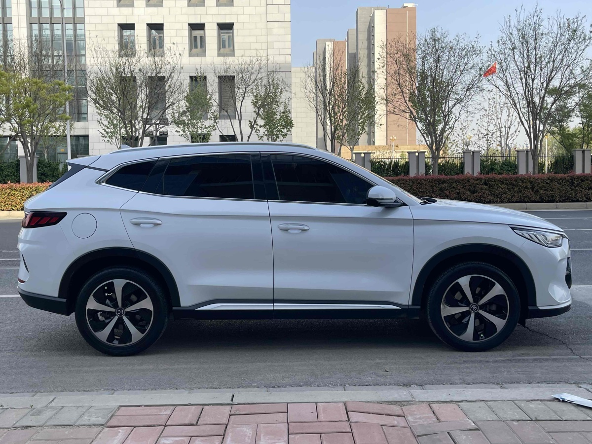 比亞迪 宋PLUS新能源  2021款 DM-i 110KM 旗艦PLUS圖片