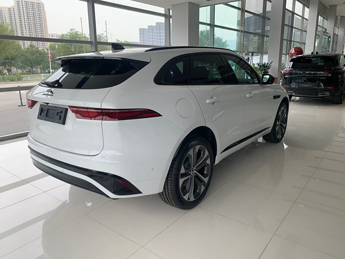 捷豹 F-PACE  2024款 P250 R-Dynamic HSE圖片