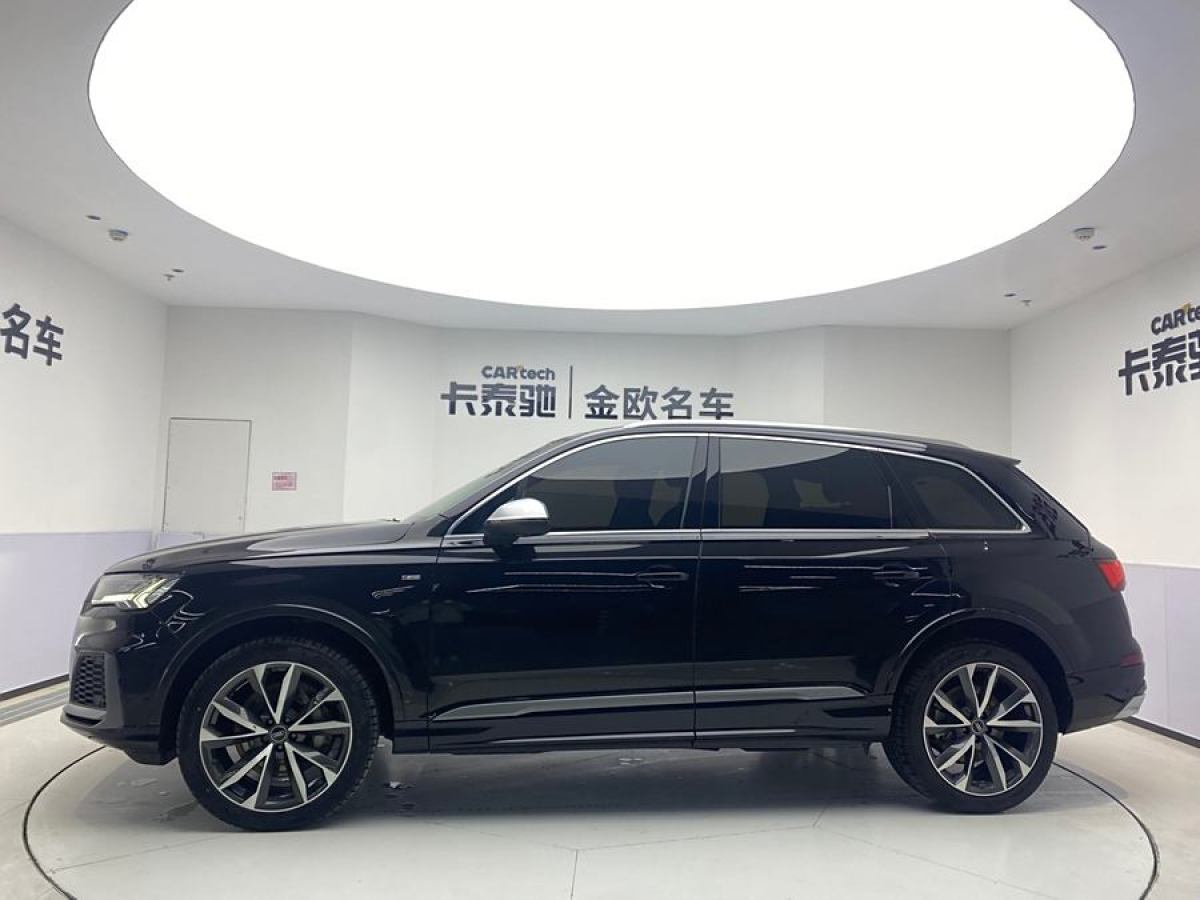 奧迪 奧迪Q7  2024款 55 TFSI quattro S line運動型圖片