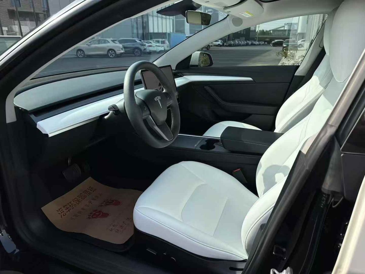 特斯拉 Model S  2023款 三電機全輪驅(qū)動 Plaid版圖片