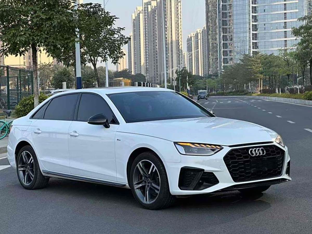 奧迪 奧迪A4L  2022款 40 TFSI 豪華動感型圖片