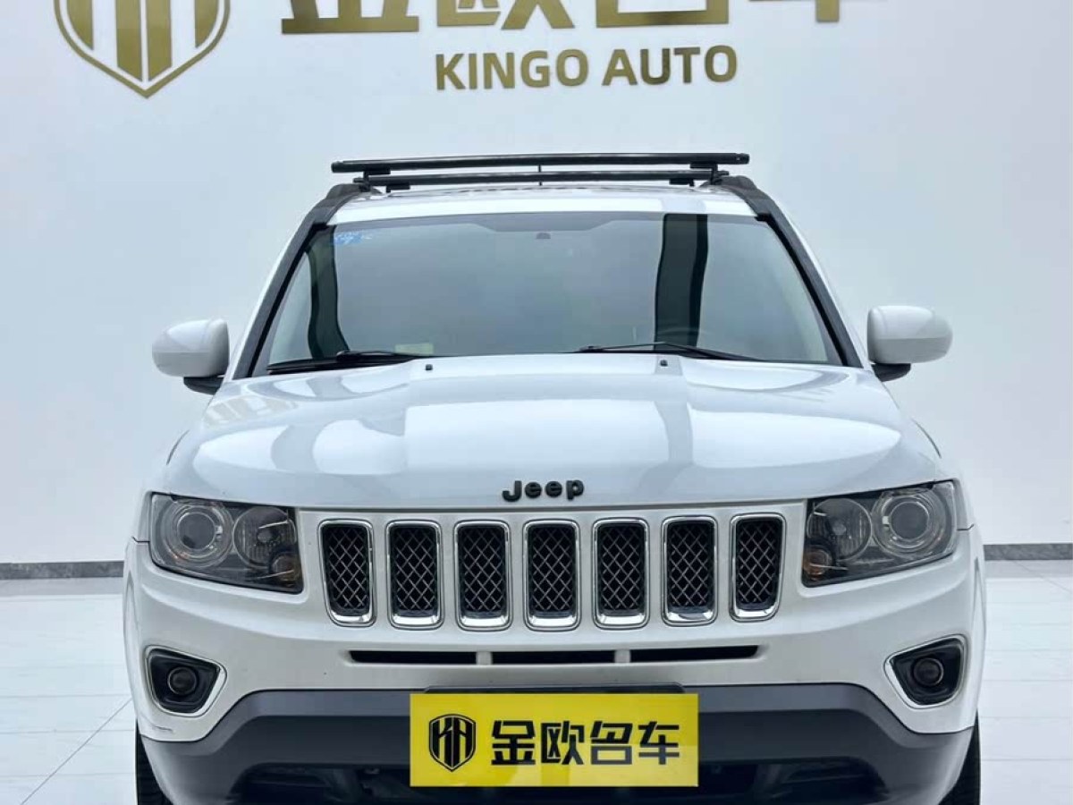 Jeep 指南者  2014款 改款 2.4L 四驅(qū)豪華版圖片