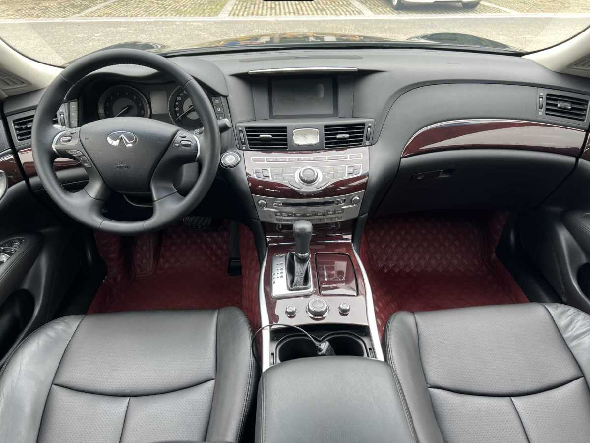 英菲尼迪 Q70  2013款 Q70L 2.5L 雅致版圖片