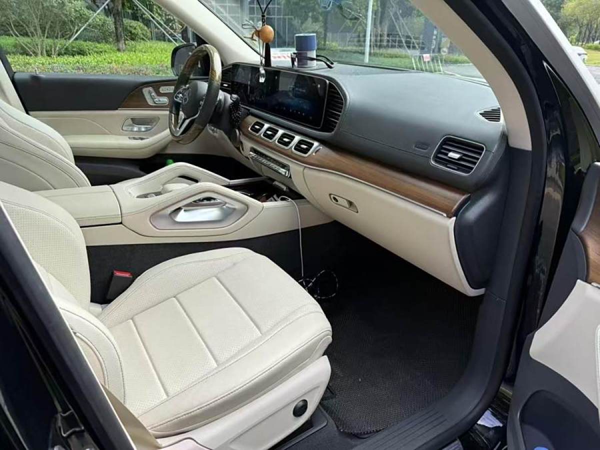 奔馳 奔馳GLS  2021款 改款 GLS 450 4MATIC 豪華型圖片