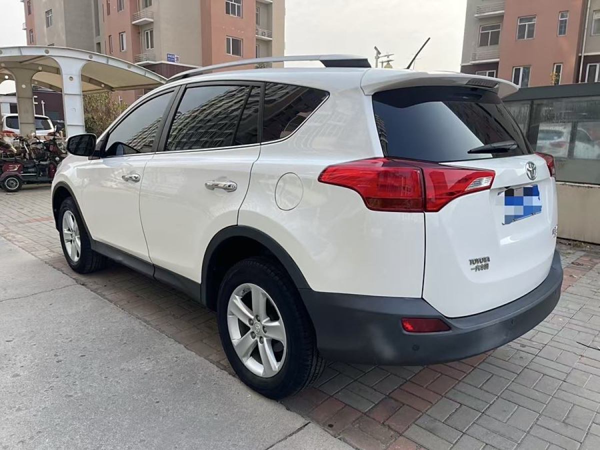 豐田 RAV4榮放  2013款 2.5L 自動四驅(qū)精英版圖片