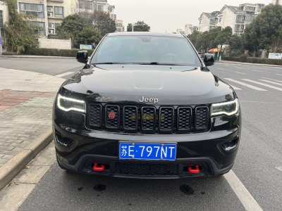 2018年5月 Jeep 大切諾基(進(jìn)口) 3.0L 精英導(dǎo)航版圖片