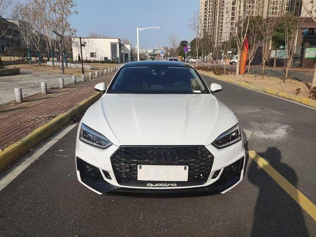 奧迪 奧迪A5  2019款 Sportback 40 TFSI 時(shí)尚型圖片