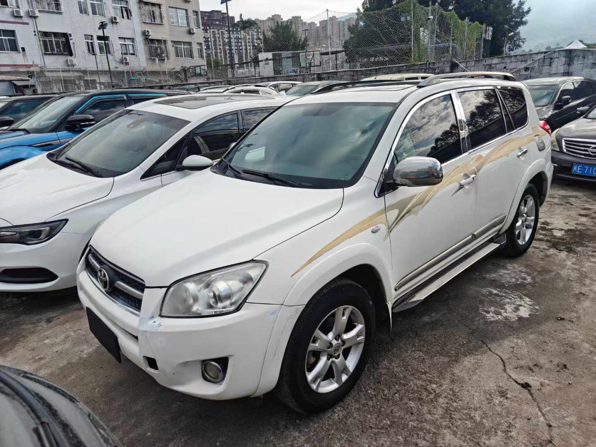 豐田 RAV4 圖片