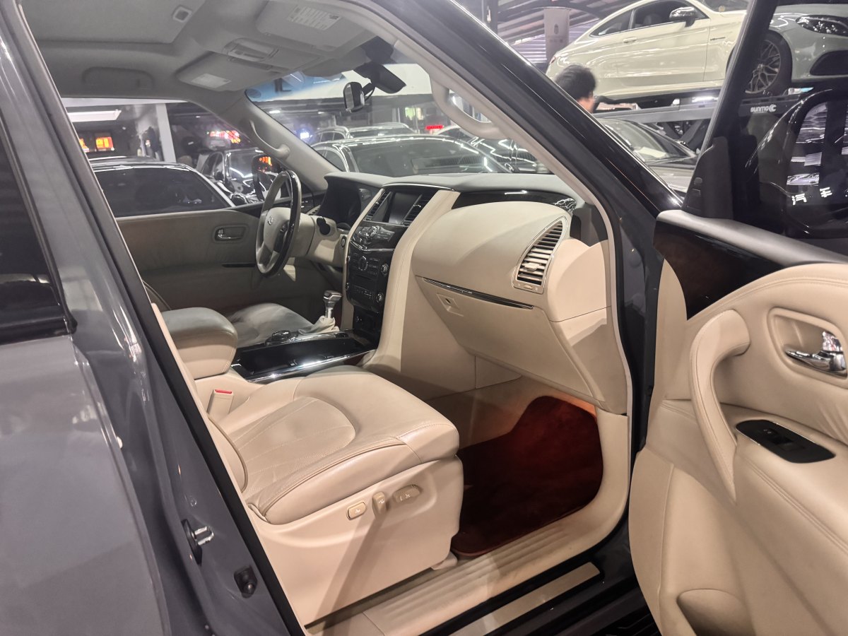 英菲尼迪 QX  2013款 QX56圖片