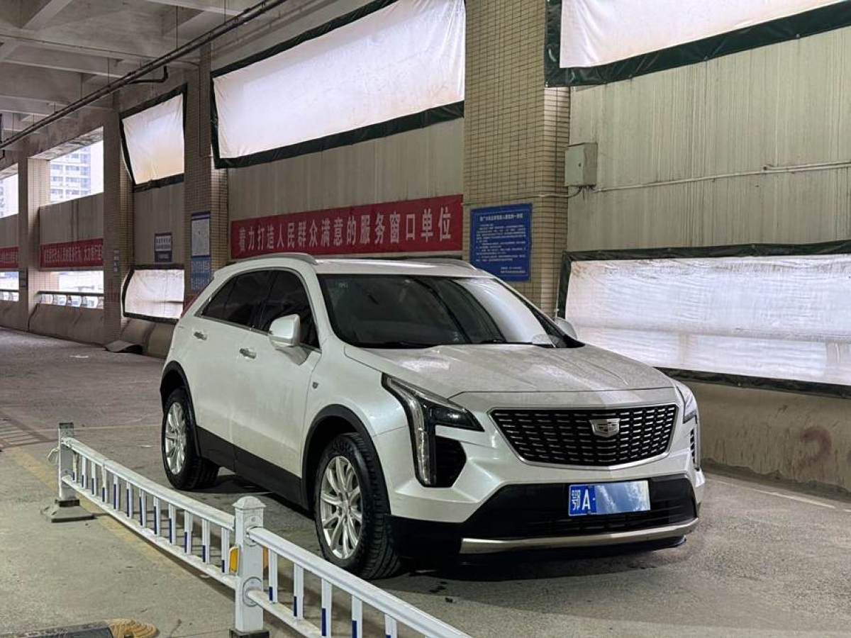 凱迪拉克 XT4  2018款 28T 兩驅(qū)技術(shù)型圖片