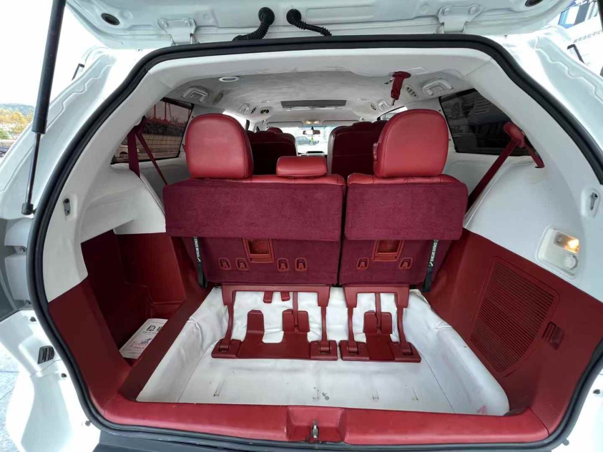 豐田 塞納  2015款 3.5 XLE Mobility Auto Access 兩驅(qū)7座 美規(guī)版圖片