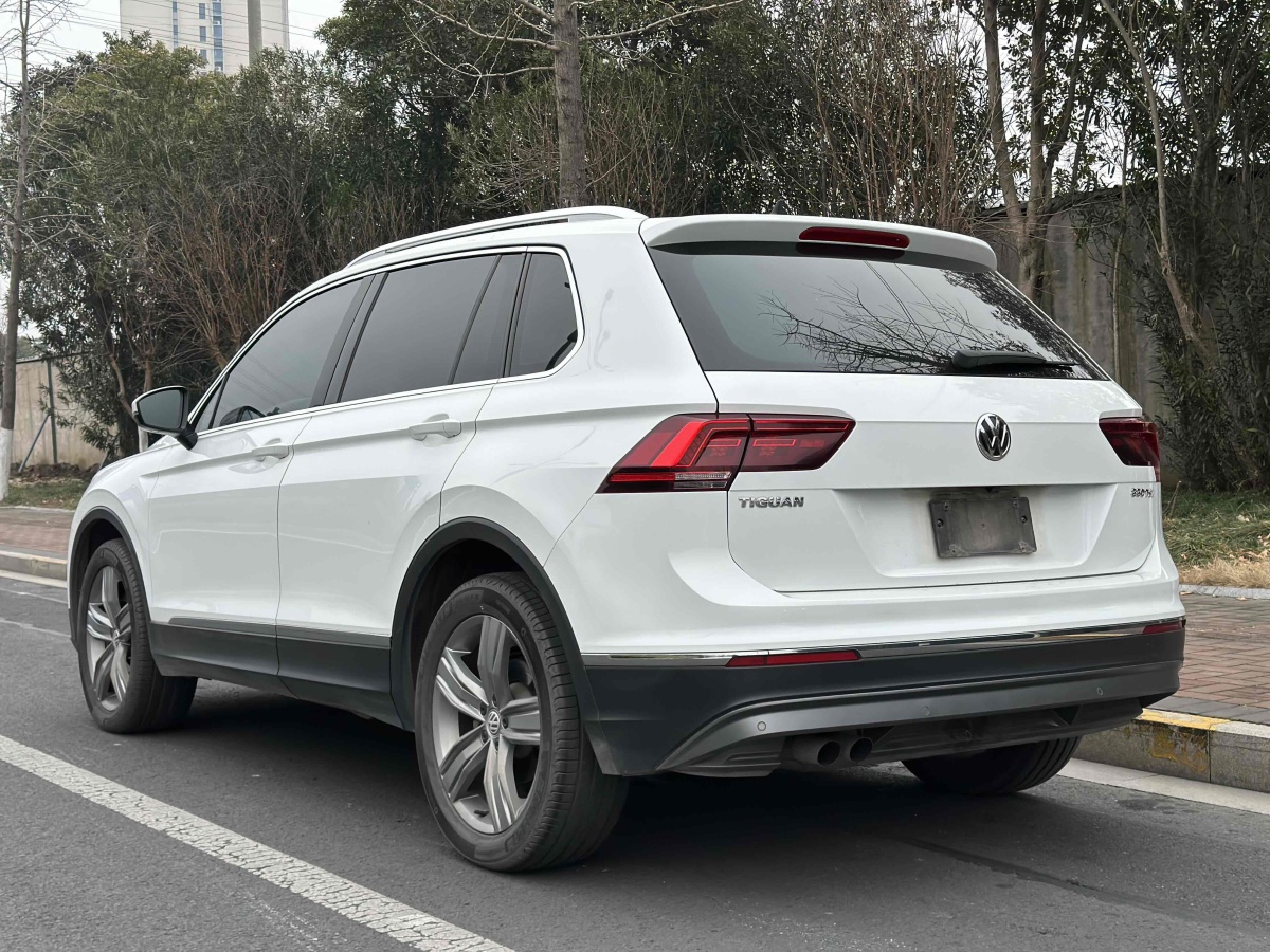 大眾 Tiguan  2017款 330TSI 四驅(qū)創(chuàng)睿型圖片