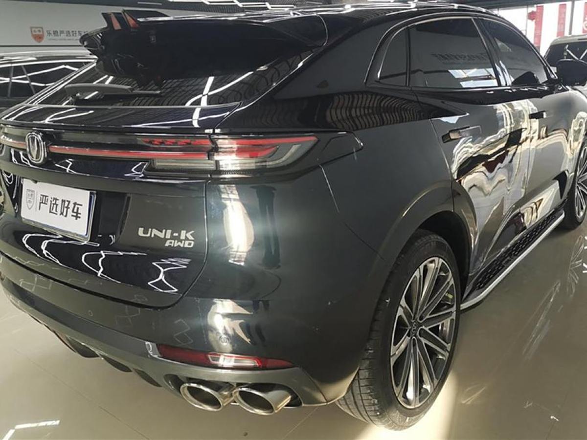 長(zhǎng)安 長(zhǎng)安UNI-K  2021款 2.0T 尊貴型圖片