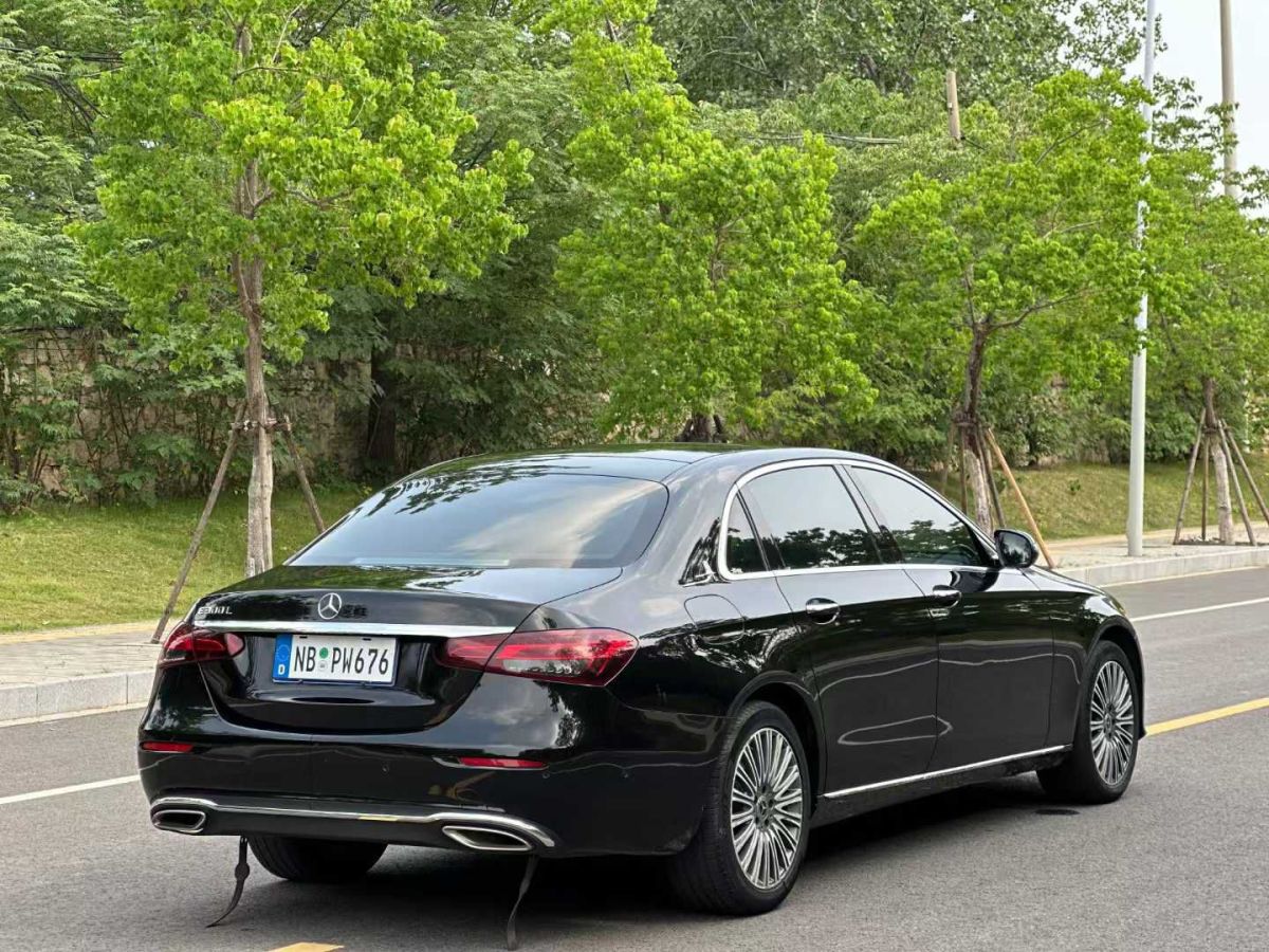 奔馳 奔馳E級(jí)  2021款 E 300 L 豪華型圖片