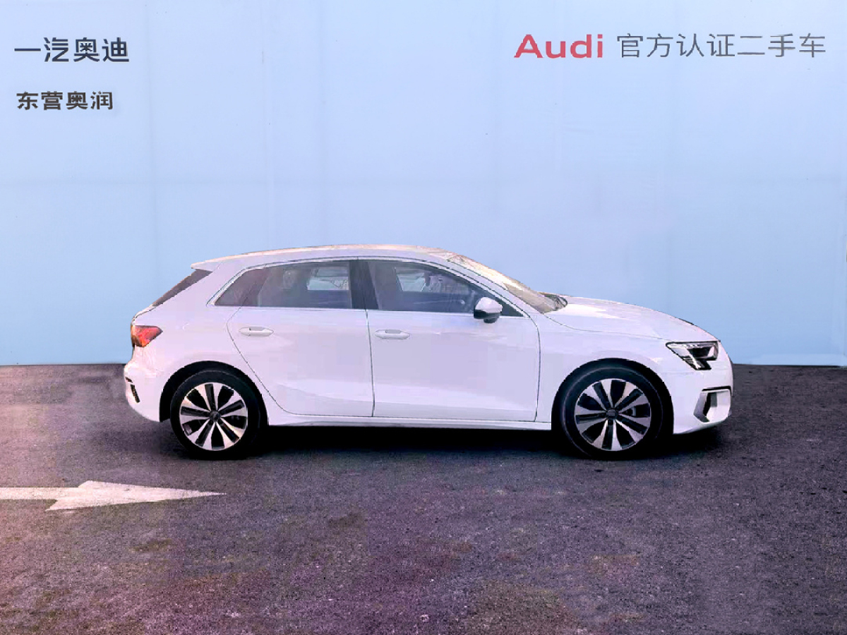 奧迪 奧迪A3  2021款 Sportback 35 TFSI 進(jìn)取致雅型圖片