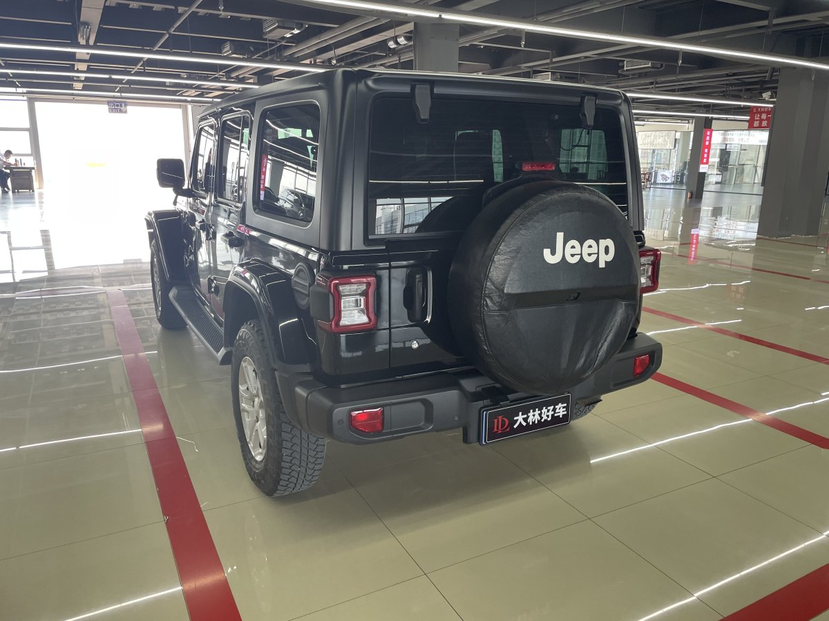 Jeep 牧馬人  2018款 2.0T Sahara 四門版圖片