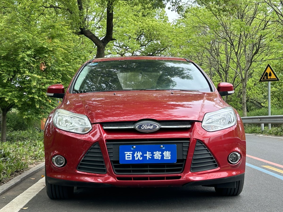 福特 福克斯  2012款 三厢 1.6L 自动风尚型图片