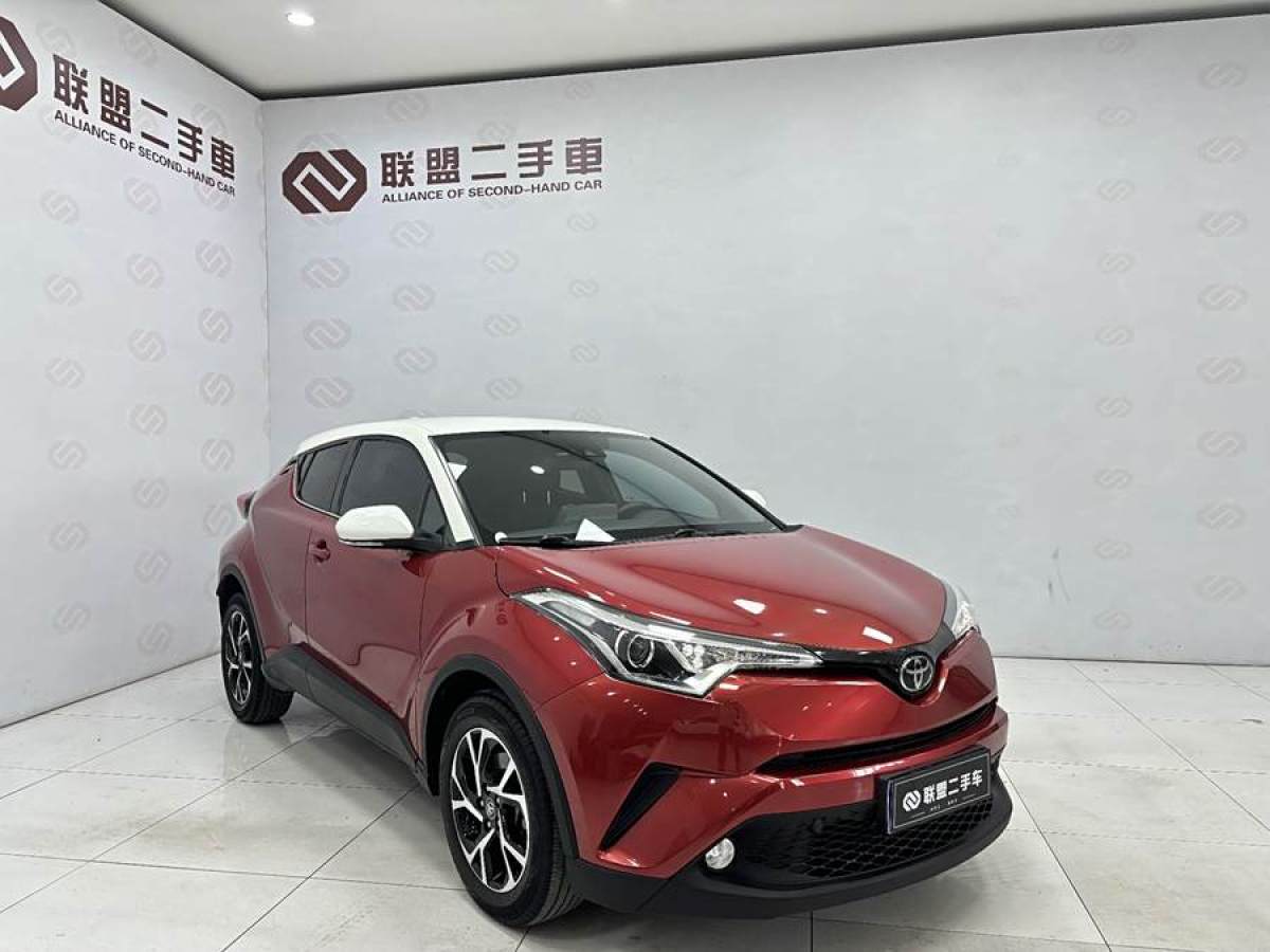 豐田 C-HR  2018款 2.0L 領(lǐng)先版 國VI圖片