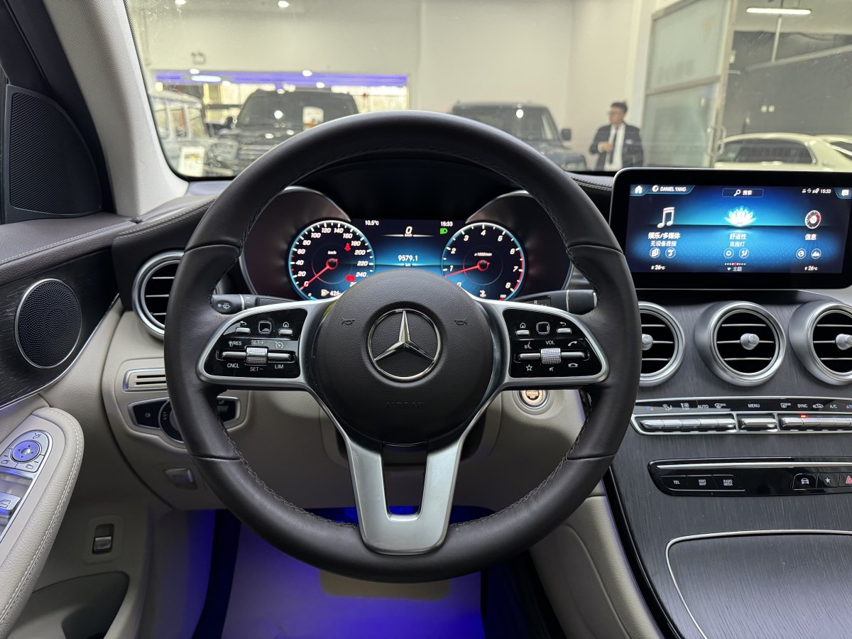 奔馳 奔馳GLC  2022款 GLC 300 4MATIC AMG Line 轎跑SUV圖片