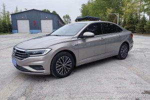 速騰 大眾 200TSI DSG舒適型 國VI