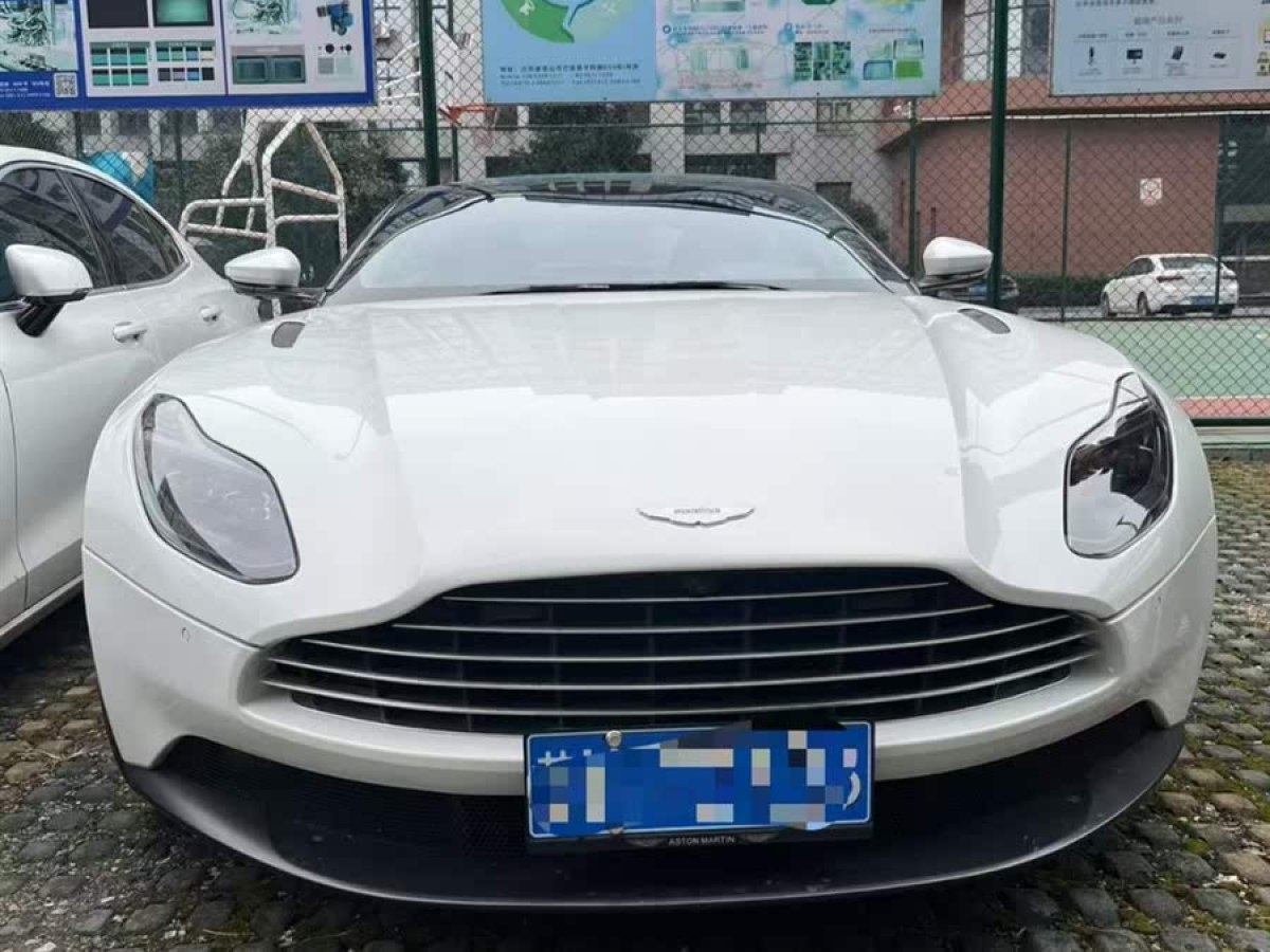 阿斯頓·馬丁 阿斯頓?馬丁DB11  2020款 4.0T V8 Coupe圖片
