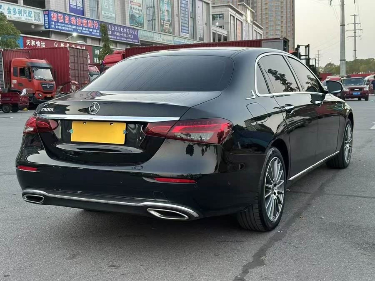 奔馳 奔馳E級(jí)  2022款 改款 E 260 L圖片