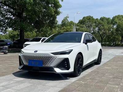 2022年3月 長(zhǎng)安 長(zhǎng)安UNI-V 1.5T 尊貴型圖片