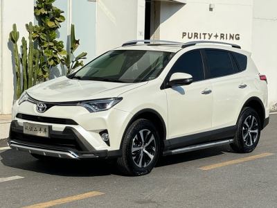 2017年2月 豐田 RAV4榮放 2.0L CVT兩驅(qū)智尚版圖片