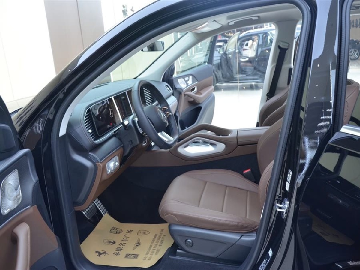 奔馳 奔馳GLS  2024款 GLS 450 4MATIC 時(shí)尚型圖片