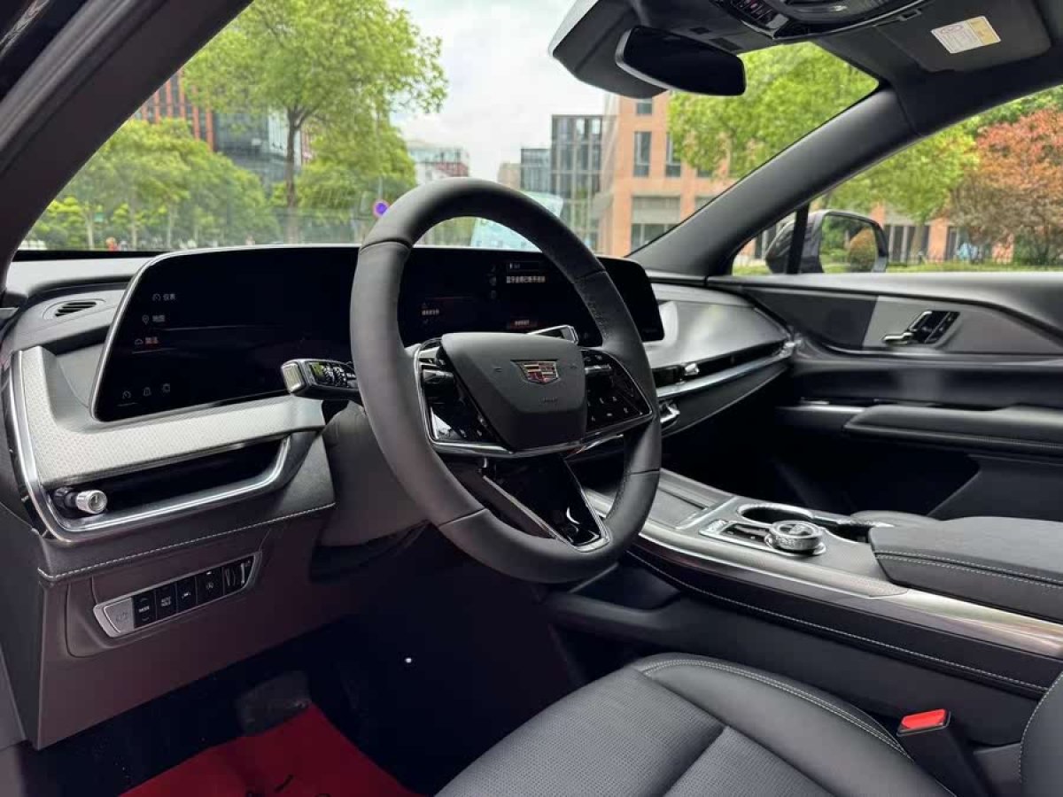 凱迪拉克 XT5  2025款 2.0T 豪華型圖片