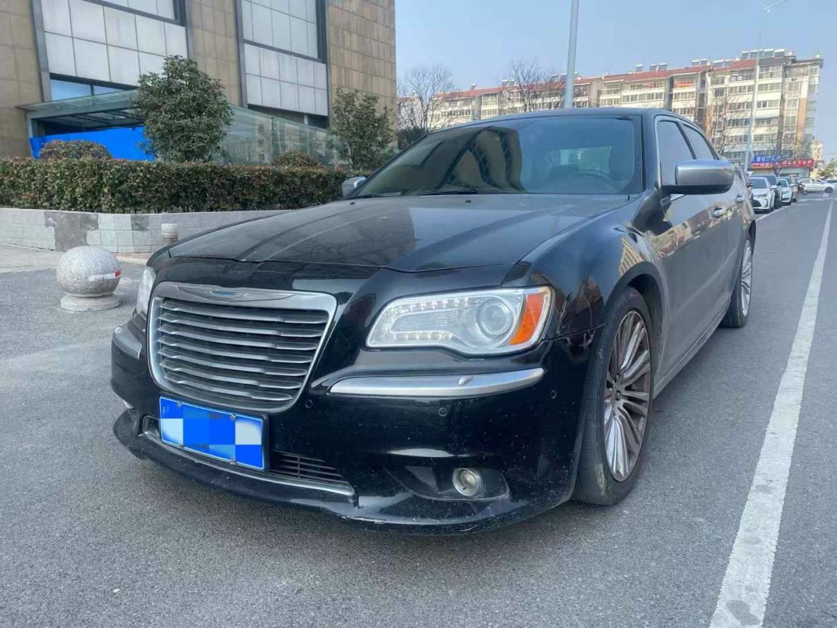 克萊斯勒 300C 圖片