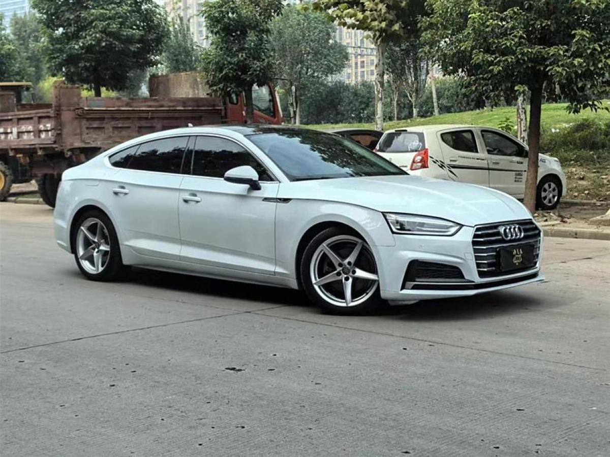 奧迪 奧迪A5  2017款 Sportback 40 TFSI 時(shí)尚型圖片