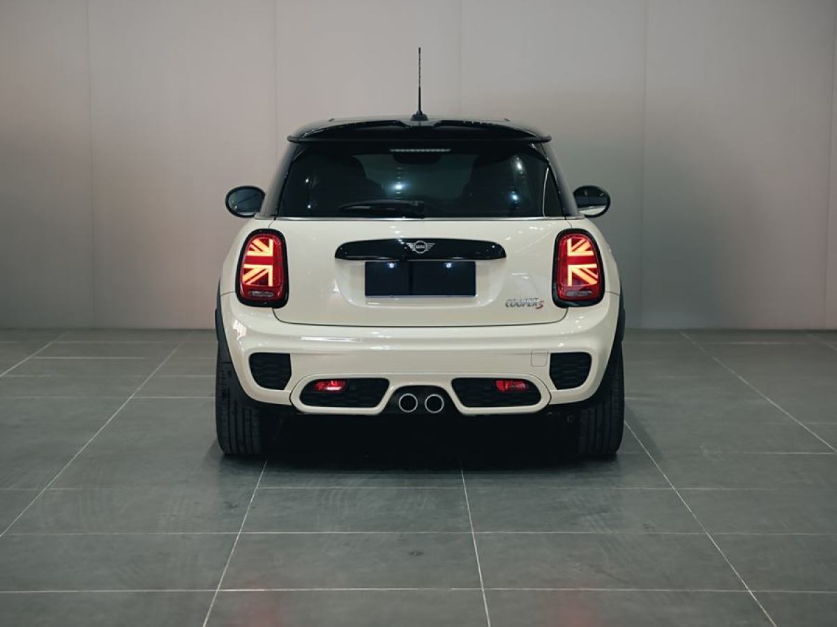 2020年9月MINI MINI  2020款 2.0T COOPER S 賽車手