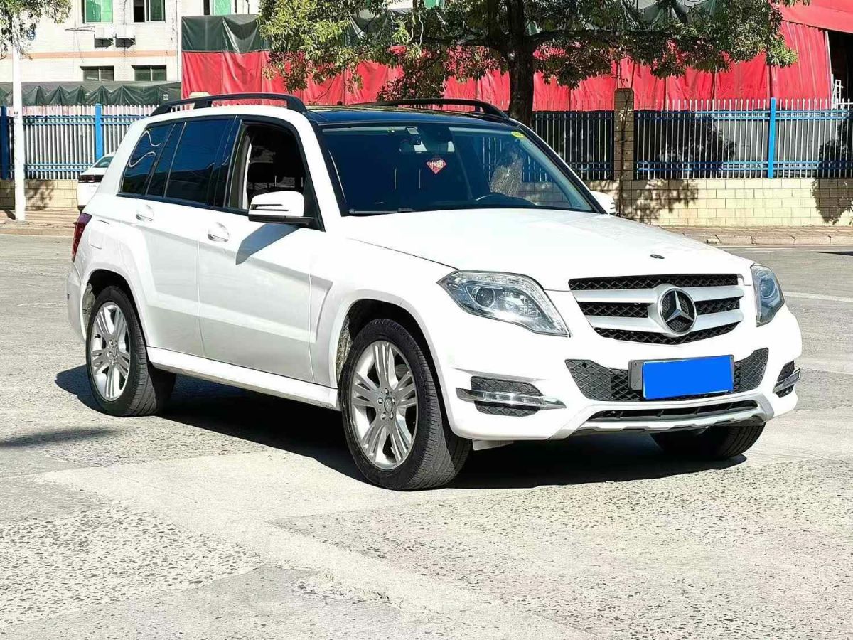 奔馳 奔馳GLK級(jí)  2014款 GLK 260 4MATIC 動(dòng)感型圖片