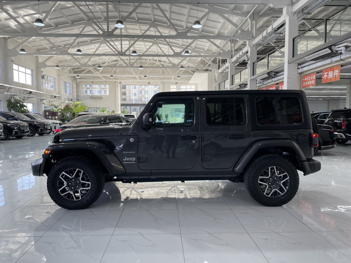 Jeep 牧馬人  2024款 2.0T 撒哈拉四門版圖片