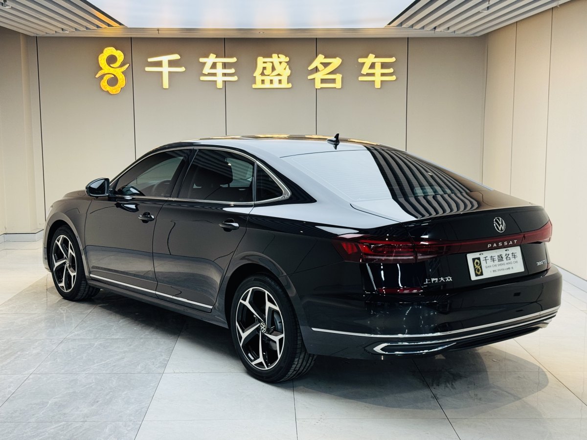大眾 帕薩特  2024款 380TSI 星空精英版圖片