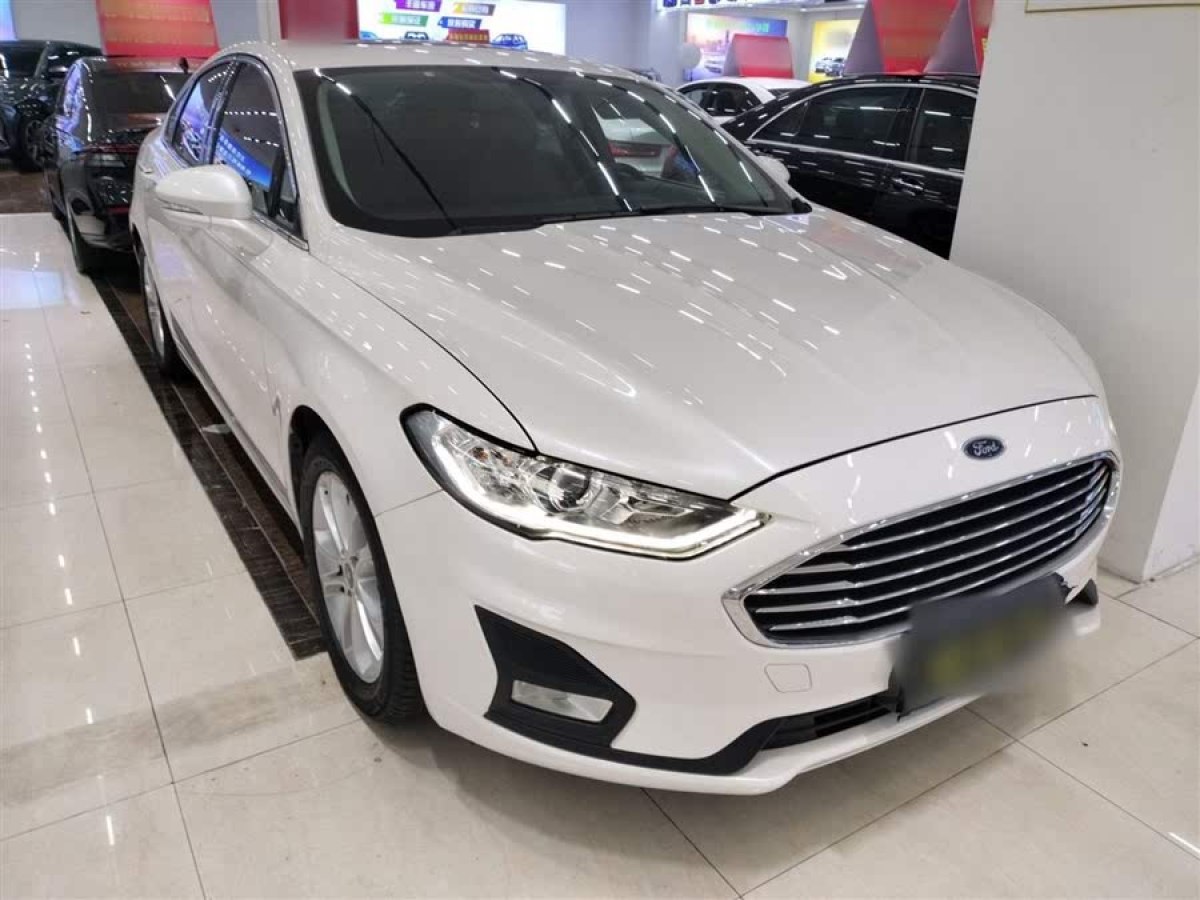 福特 蒙迪歐  2020款 EcoBoost 180 時(shí)尚型圖片