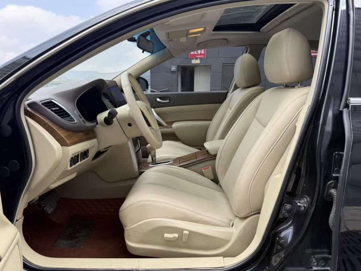 日產(chǎn) 天籟  2011款 2.0L XL舒適版圖片
