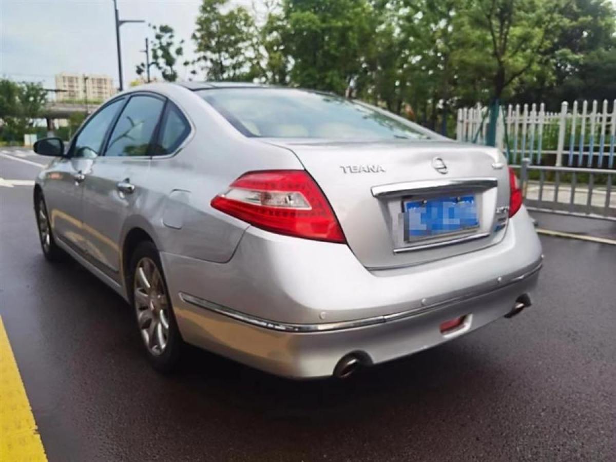 日產(chǎn) 天籟  2008款 公爵 2.5L XV尊雅版圖片