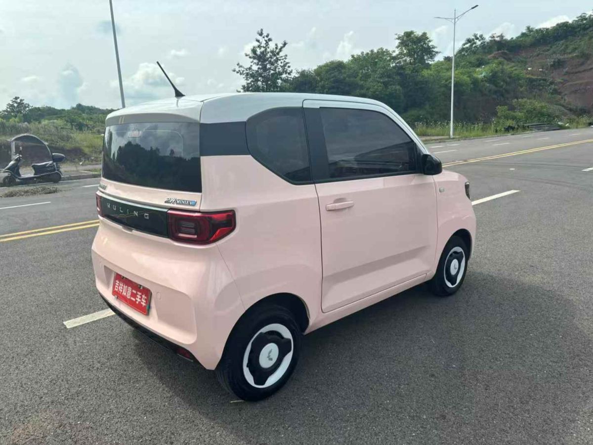 五菱 宏光MINIEV  2022款 GAMEBOY 200km 玩樂款 磷酸鐵鋰圖片