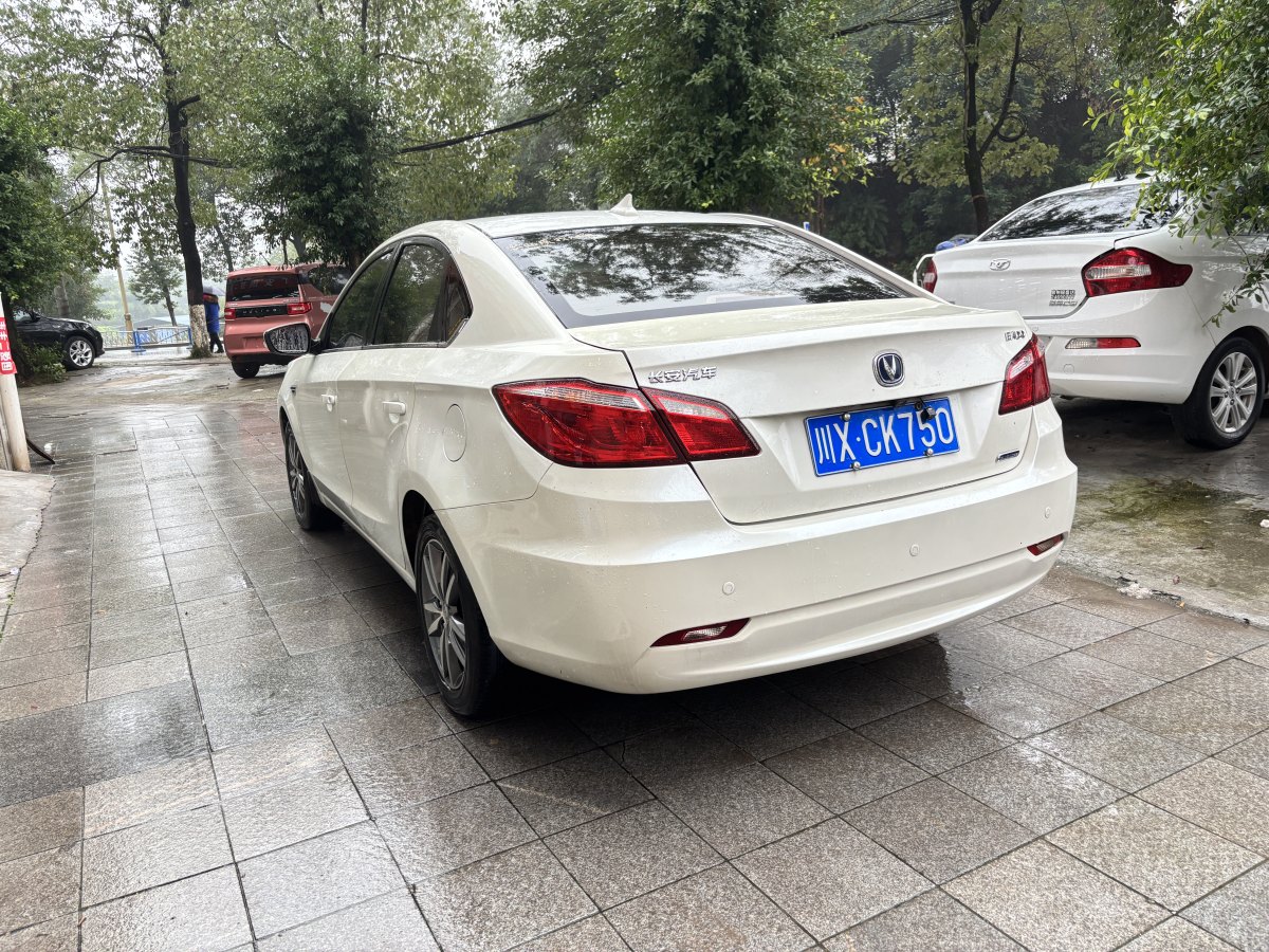 長(zhǎng)安 逸動(dòng)  2015款 1.6L 自動(dòng)豪華型圖片