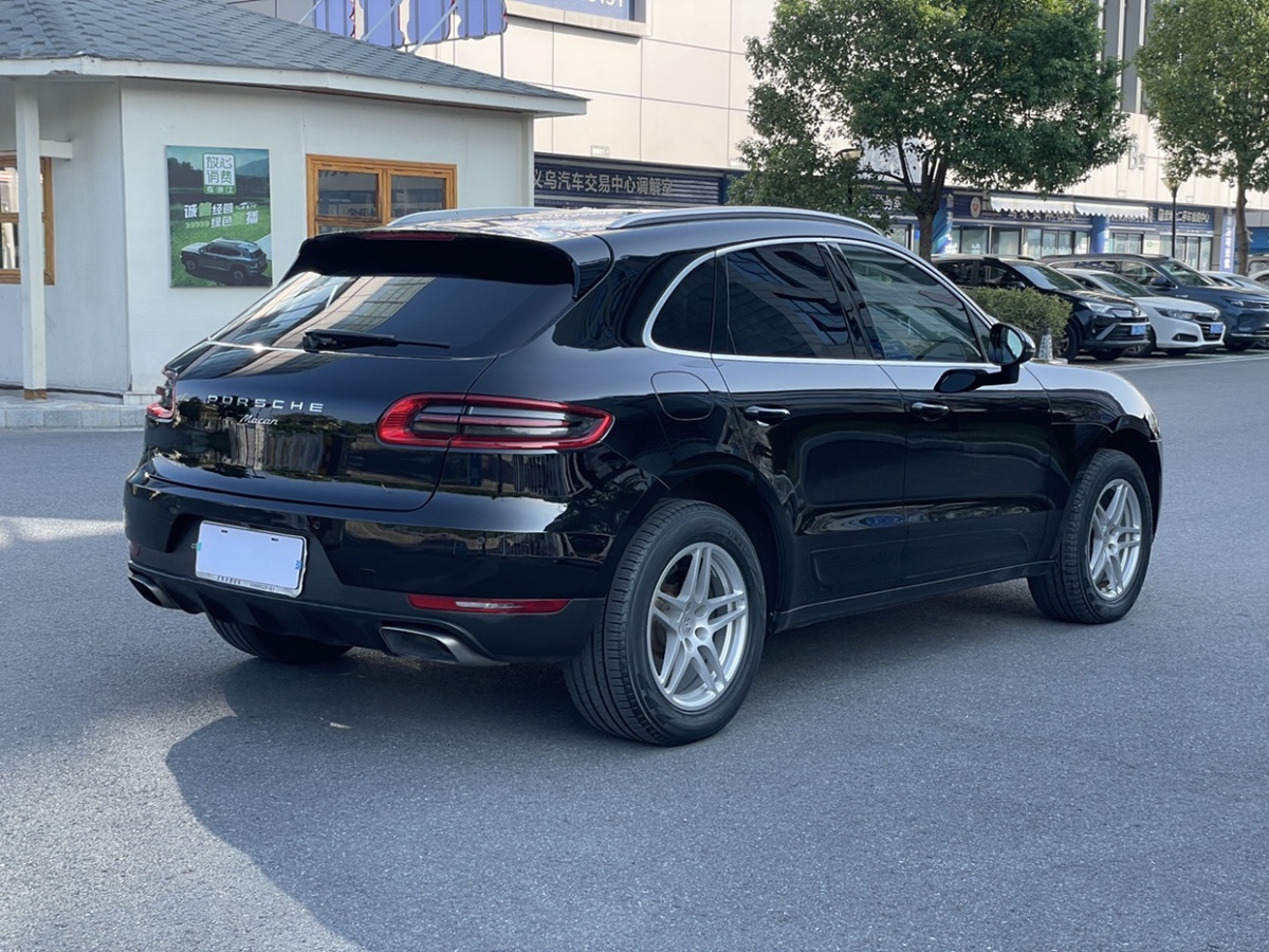 保時(shí)捷 Macan  2014款 Macan 2.0T圖片