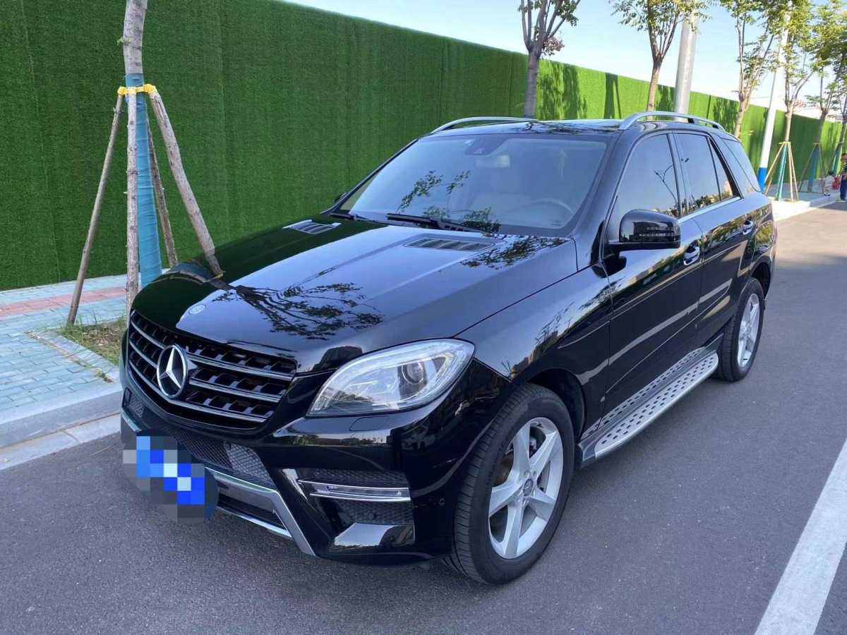 2015年8月奔馳 奔馳M級  2014款 ML 320 4MATIC